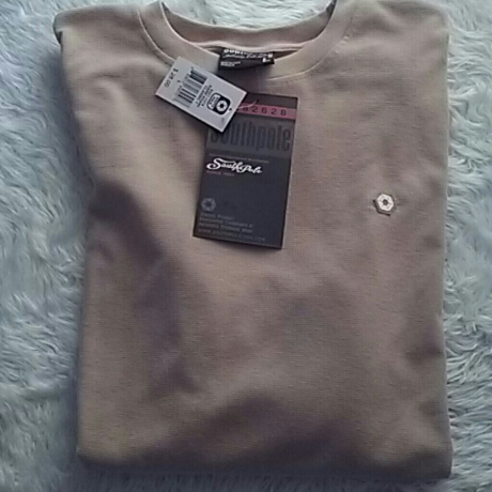 Southpole long sleeved shirt